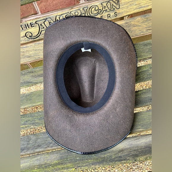 “Final Offer” Used Cowgirl/Cowboy Halloween/Other Hat - Picture 2 of 4